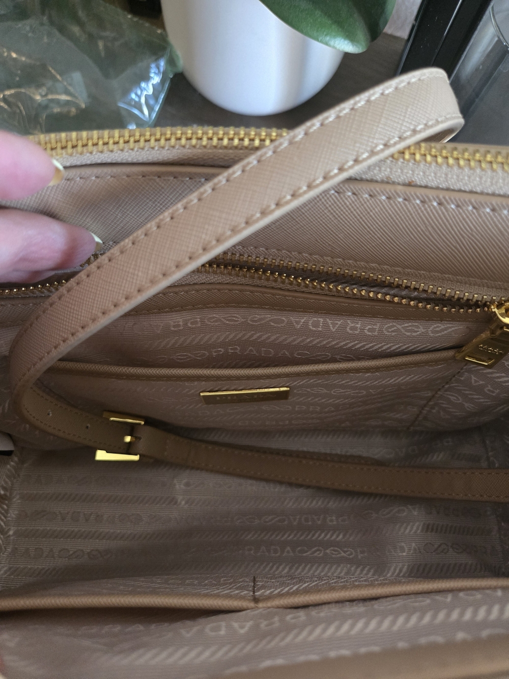 Beige Inspires Saffiano Medium Size Purse - Picture 8 of 9